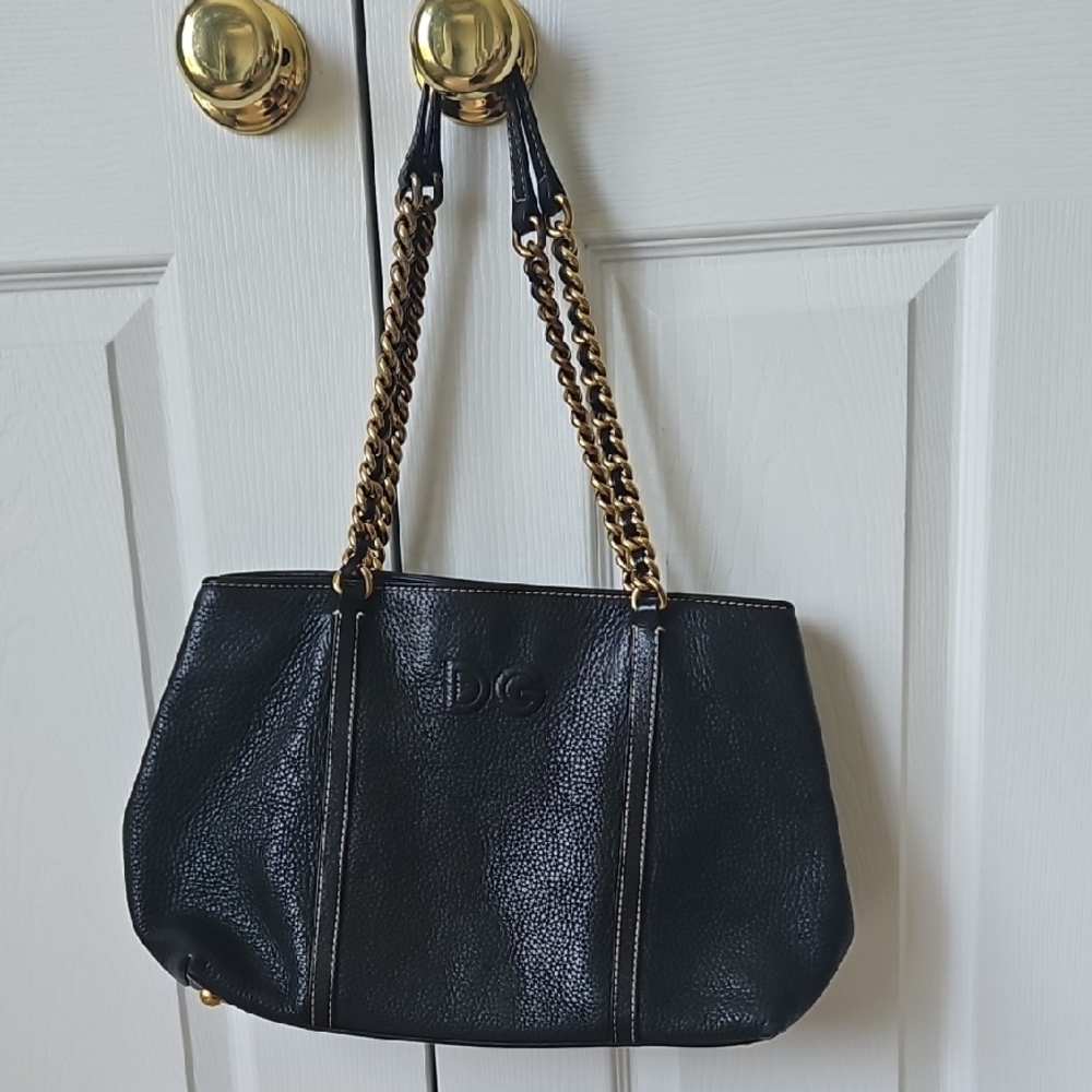 Black Leather Chain Shoulder Bag